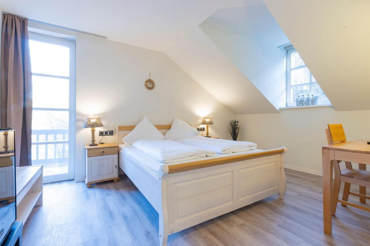 Hotel Blechhammer Кайзерслаутерн Екстериор снимка